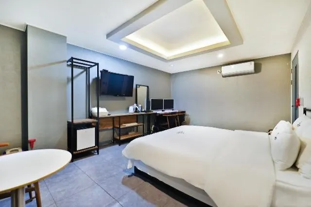 Deokcheon Au Motel Busan