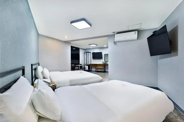 Motel Deokcheon Au